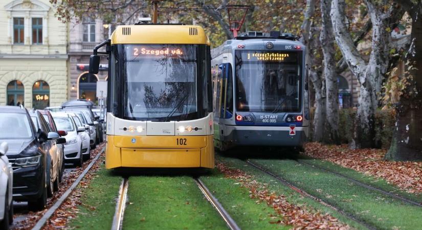 Pótlóbuszok közlekednek a 2-es villamos helyett – így változik a közlekedés Szegeden
