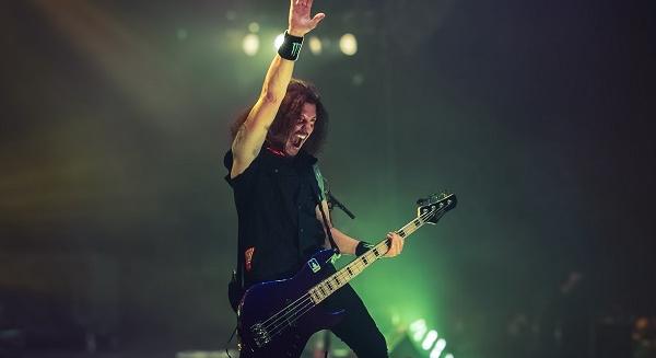 Anthrax - Frank Bello: "az agyam olyan, mint egy négyévesé"