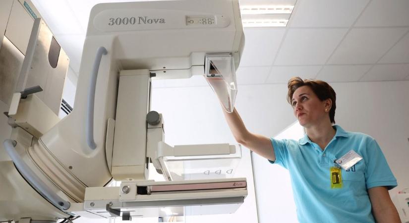 Kötelező a szájmaszk és mindenkinek időpontot kell kérni erre a szűrővizsgálatra