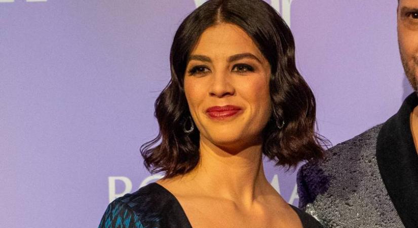 Ördög Nóra a Glamour-gálán köldökig kivágott estélyiben keltett feltűnést: fotókon 10 gyönyörű estélyi a díjátadóról