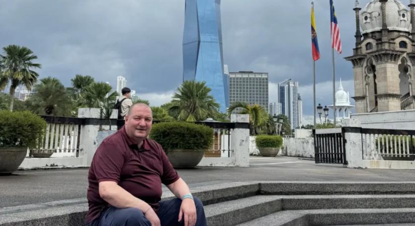 Hadházy Ákos: Németh Szilárd lánya konzulként dolgozik a maláj nagykövetségen