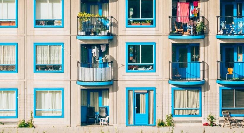 Veszélyben a magyarok otthona? Március 31-e után már késő lesz: milliókat bukhat, aki elhibázza a váltást