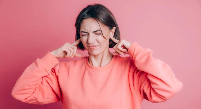 Nem az agyad csal — a fülzúgás valós, de közel a megoldás