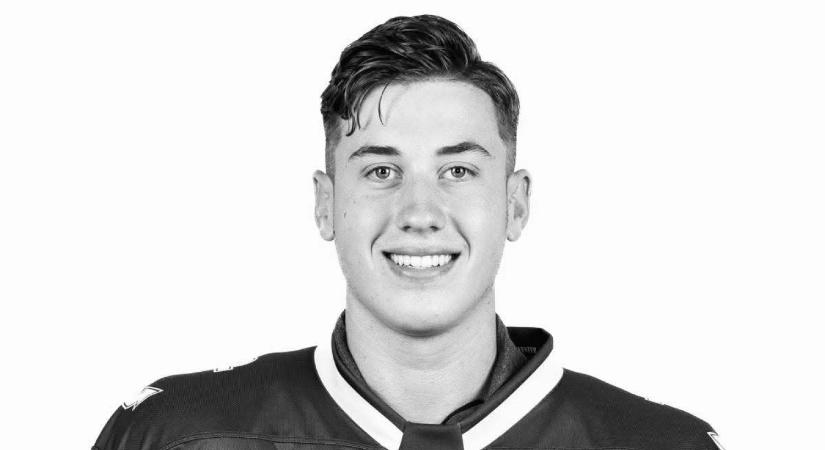 “Velünk vagy, voltál, leszel. Sosem feledünk testvér” – meghalt Borsos Barna, az újpesti jégkorongcsapat 20 éves játékosa