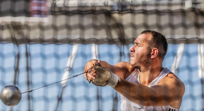 Halász Bence Ciprusra utazik