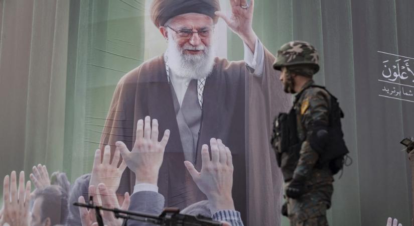 Kiválasztották Irán új legfelsőbb vezetőjét