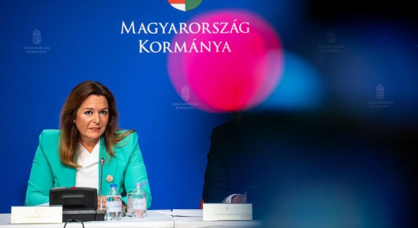 Nyomoz a rendőrség, miután Vitályos Eszter azt közölte, gázpisztollyal lőttek rá az aktivistájukra