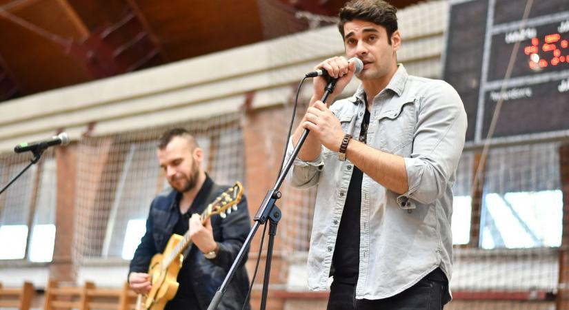 Freddie elvarázsolta a csengeri hölgyeket