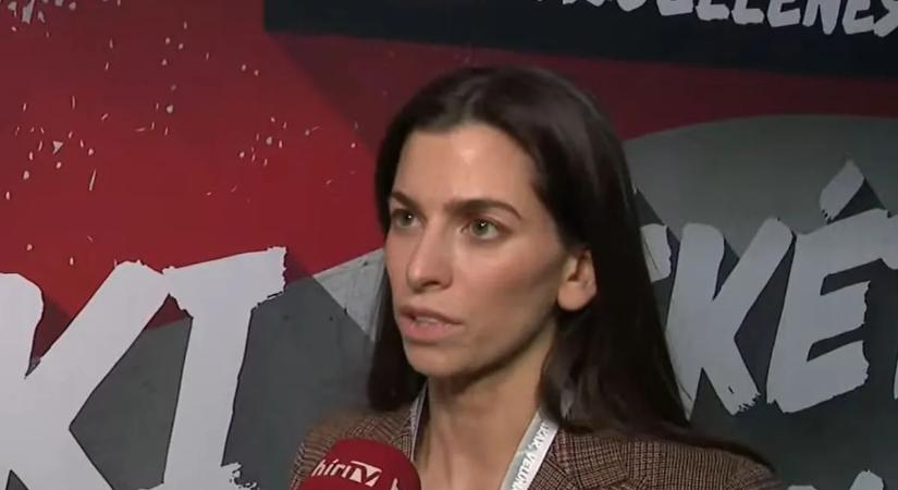 Szentkirályi Alexandra: Petíciót indított a női DPK! Közösen állunk ki az ukrán háború ellen!