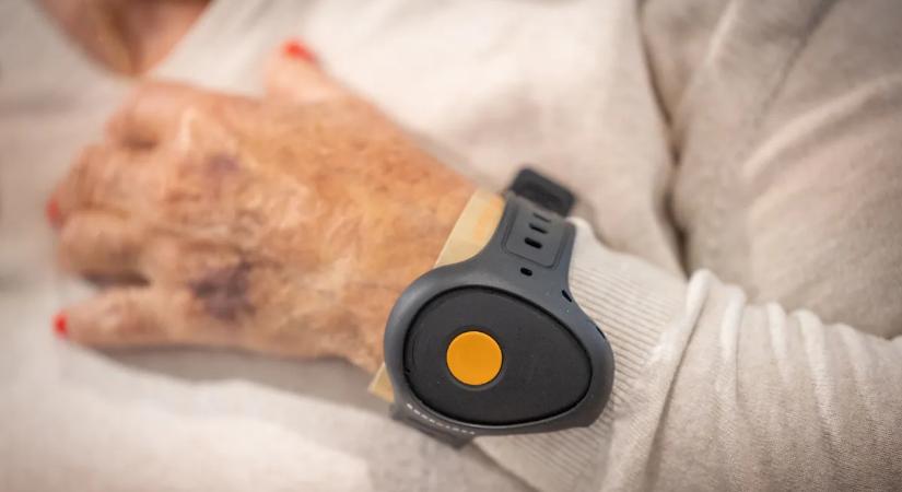 Új fejlesztések a Gondosóra alkalmazásában: még több segítség az időseknek  videó