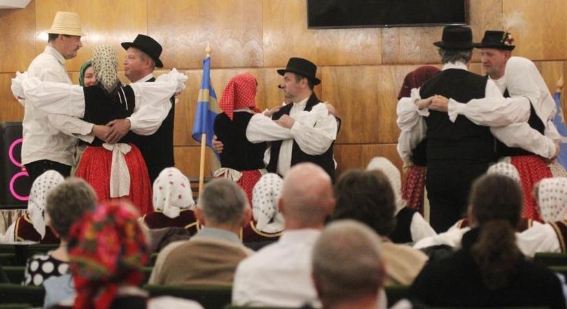 Fáklyás felvonulás jön Pakson a székely szabadság napján