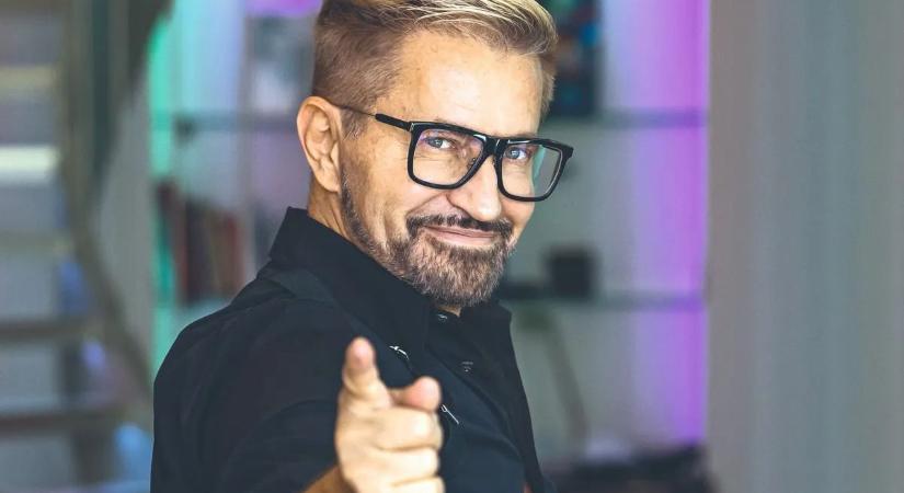 Jákob Zoli 200 rózsát vett és olyat tett a nőnapon, hogy nem bírod ki könnyek nélkül - videó