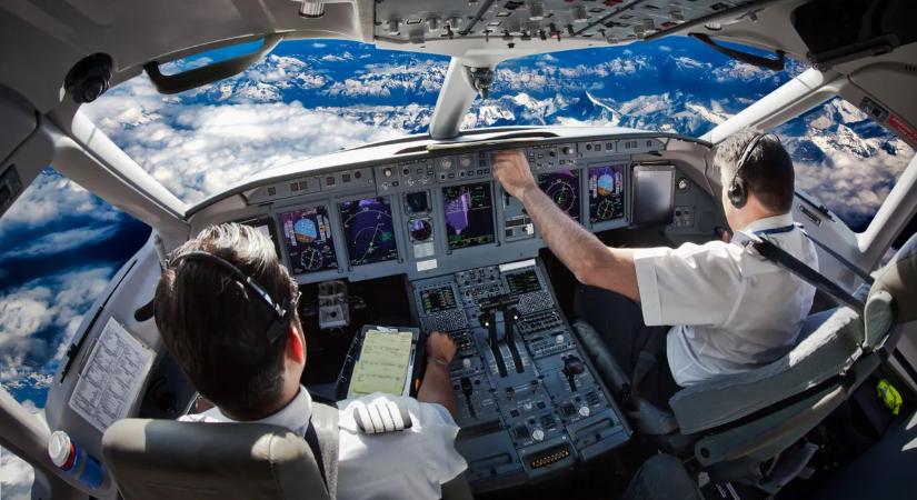 Elképesztő kulisszatitkokat árult el az utasszállító repülőgép pilótája