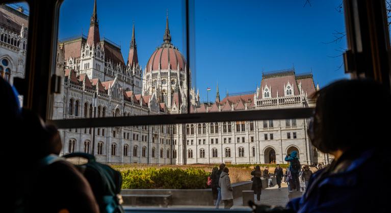 Az orosz nagykövetség tagadja, hogy hírszerzők érkeztek Budapestre a választások befolyásolása érdekében