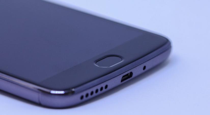 Ezt nézd meg azonnal, ha nem tölt a mobilod