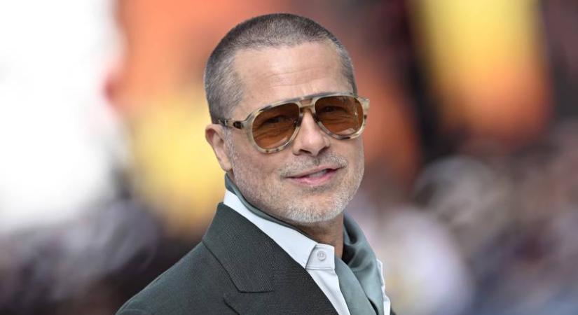 Brad Pitt olyan kínos dolgot művelt a forgatáson, hogy az egész stáb menekült előle