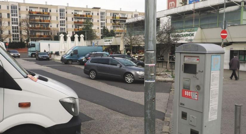 Fellélegezhetnek az autósok: milliárdokkal több marad a zsebükben