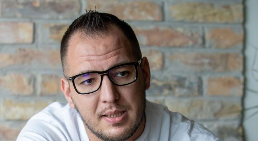 14 éve robbant a „Belehalok”: Curtis nosztalgiázva ünnepli a legendás klip évfordulóját