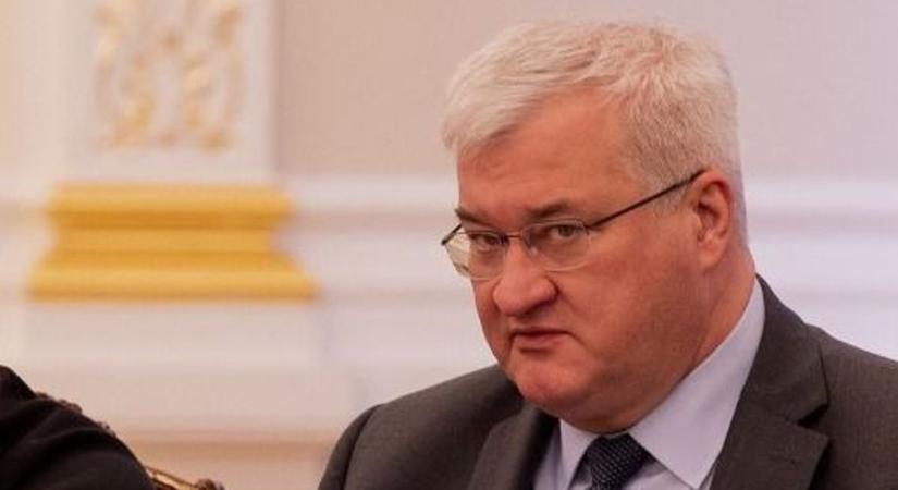 Zelenszkij külügyminisztere látványos műsort rendez: Szibiha az EU-val szereztetné vissza az ukrán aranykonvoj vagyonát