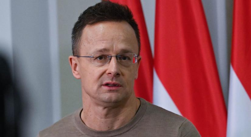 Szijjártó Péter: a Paris Saint-Germain és a Szpartak Moszkva is részt vesz a Honvéd ünnepi utánpótlástornáján