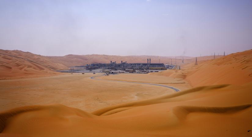 Rég nem látott ilyet az olajpiac: meredeken emelkednek az árak, de ez még csak a kezdet lehet