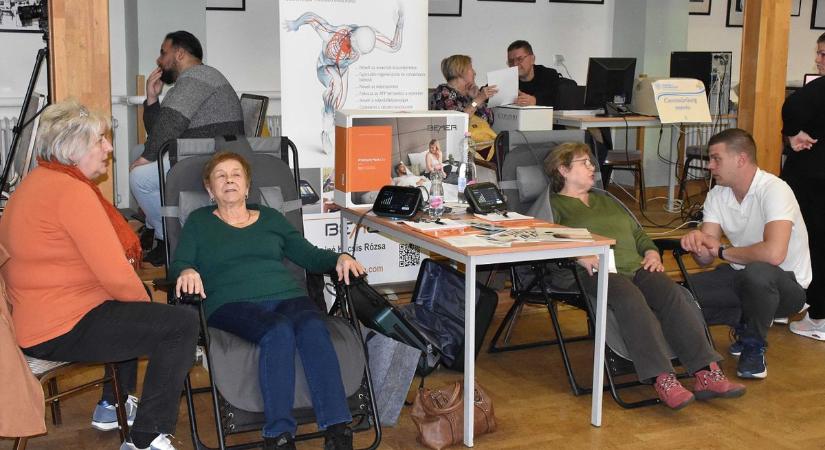 Nagy volt az érdeklődés ezekért a különleges egészségjavító módszerekért – galériával, videóval