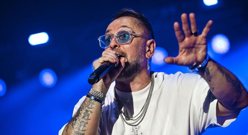 Majka kioktat és már azzal fenyegetőzik, hogy elvenné munkatársunk munkáját