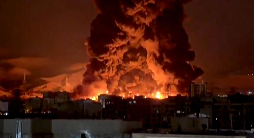 Az olajtárolók elleni támadások után savas esőre figyelmeztették a sötétségbe borult Teherán lakóit