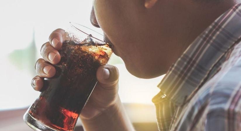 Meglepő kutatás: ezt teheti a szervezeteddel a rendszeres kólafogyasztás