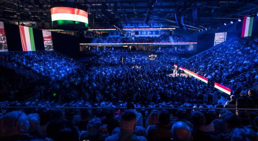 Szénné égett a Tisza: a Fidesz bevette az utolsó szocialista fellegvárat is