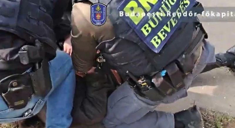 Kommandósok verték a betonba a legkeresettebb magyar bűnözőt