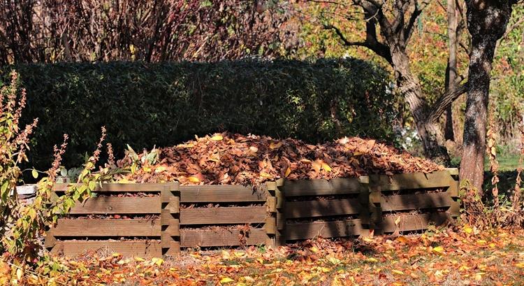 Ki ne dobd ezt a kerti hulladékot – aranyat ér a talajnak