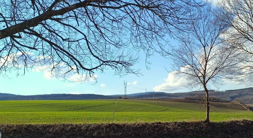 Napsütés és tavaszias enyhülés jön a hét első napján
