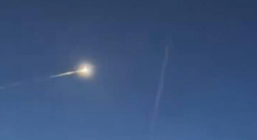 Meteorit darabok rongáltak meg lakóházakat Németországban