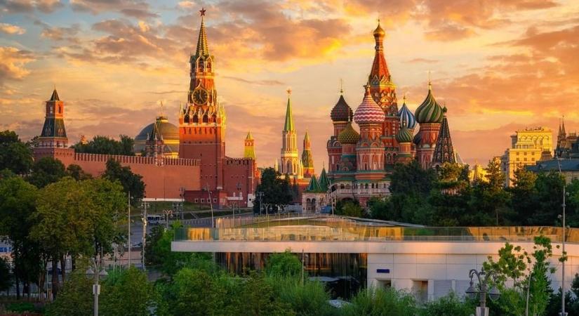 Hihetetlen: miközben Magyarországot levágnák Von der Leyenék a Barátságról, a háttérben megy a biznisz az oroszokkal