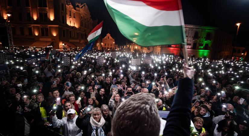 „Most a rezsim leváltása a lényeges” – Rövid lesz a szavazólap, 2010 óta most van a legnagyobb esély a Fidesz legyőzésére