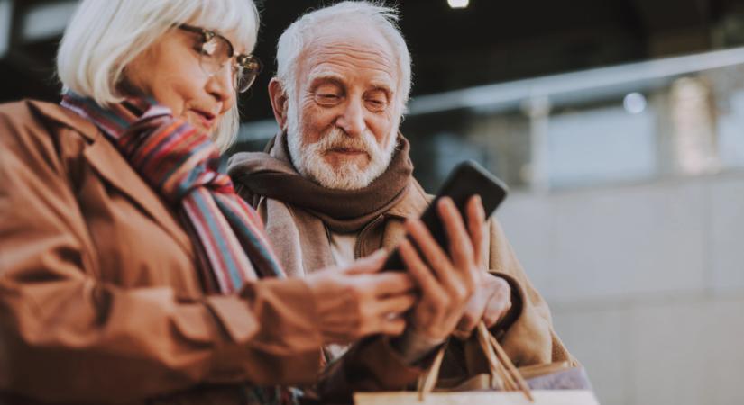 Szívderítő számok érkeztek az időseknek