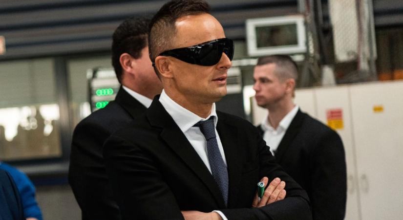 Szijjártó Péter szerint Pintér Bence alkalmatlan Győr vezetésére, ráadásul hazudozik is