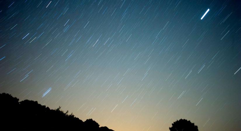 Rakétatámadástól tartottak, végül meteorit csapódott házakba Németországban
