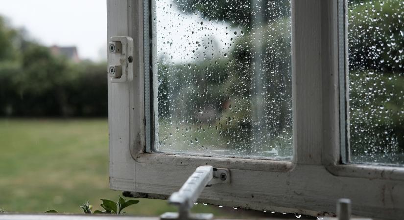 Ezért kell mindig kinyitni az ablakot, ha esik az eső