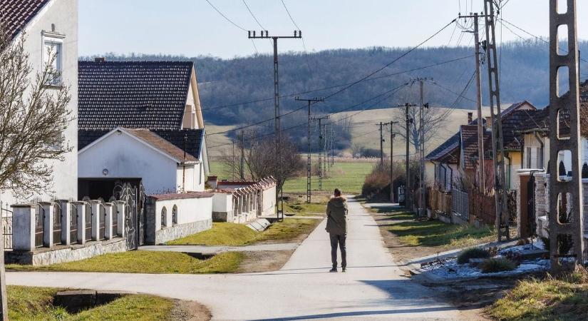 Fénybe borulnak a falvak – közel félmilliárd forint van erre