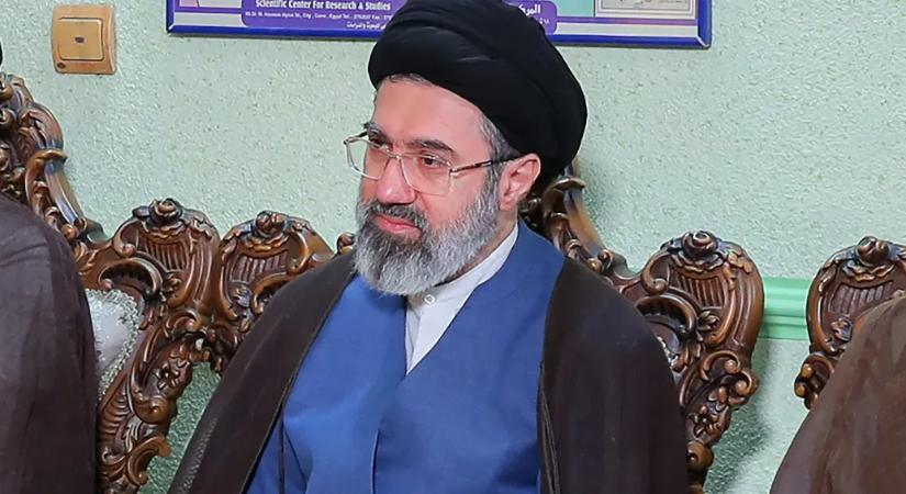 Modzstaba Hamenei, a néhai ajatollah fia lett az új iráni legfelsőbb vezető