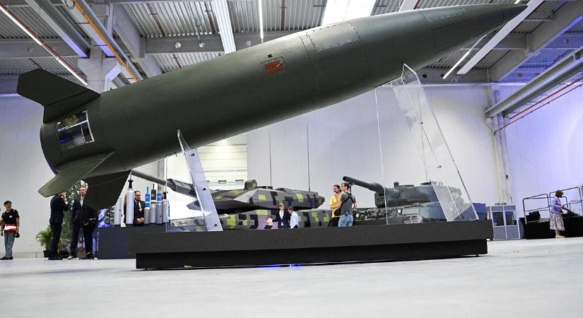 Fegyverkezési lázban ég Európa: soha nem látott mennyiségben vásárol haditechnikát a kontinens