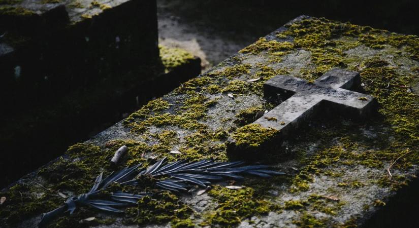 A sírhelyek sorsa: mi történik, ha lejár a nyughely érvényessége?