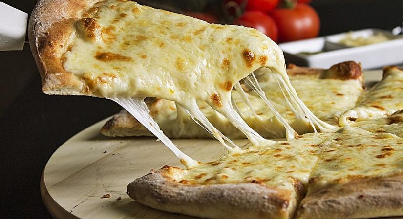 Pizzázás 2.0 Egerben: QR-kódos rendelés és saját fagylaltgyár vár az új Pizza Hut-ban