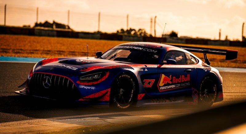 Hivatalos: Verstappen a Mercedesszel áll rajthoz a 24 órás nürburgringi futamon