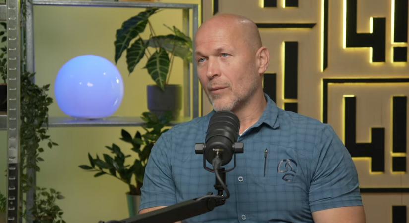 Buda Péter a 444-nek: Elérkezhetünk egy olyan pillanathoz, amikor a közvélemény számára életszerű lesz, hogy találnak egy robbanószerkezetet