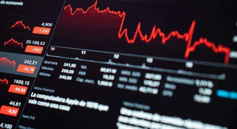 Jelentős indexveszteség az európai tőzsdék nyitásakor