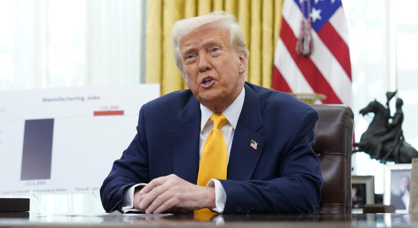 Trump azzal próbálja nyugtatni követőit, hogy az iráni konfliktus után gyorsan visszaesik az olajár