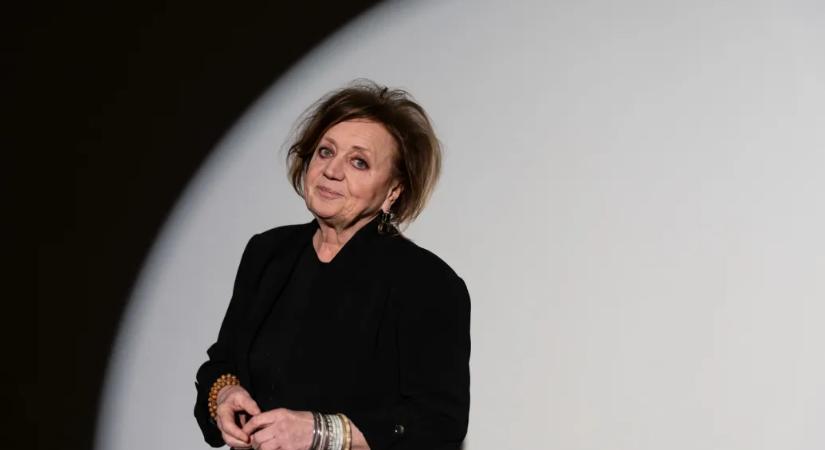 Rólam szinte mindent lehet tudni, nyíltak a kártyáim, és azt hiszem, szeretnek az emberek